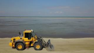 Volvo L120H  Markerwadden [upl. by Tedda]